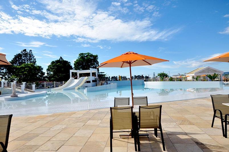 Thermas Lacqua Diroma Com Piscina De Ondas Gratis 24Horas 카우다스노바스 외부 사진