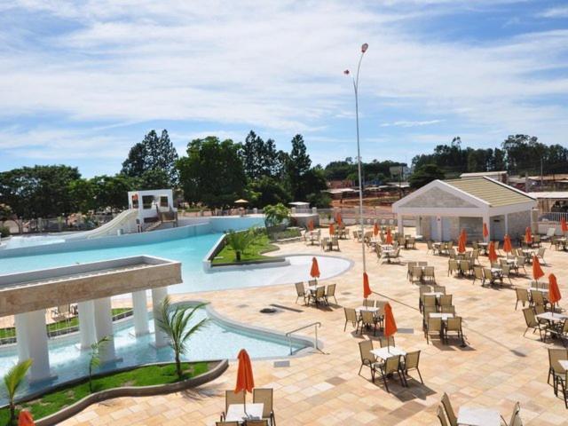 Thermas Lacqua Diroma Com Piscina De Ondas Gratis 24Horas 카우다스노바스 외부 사진